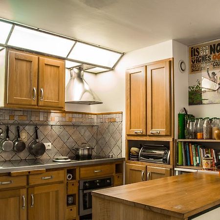 Private Room In A Parisian Homestay! - Close To It All! Bagian luar foto